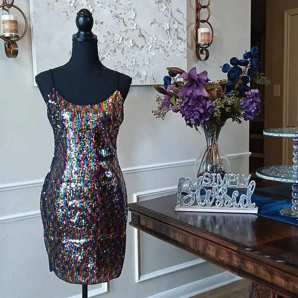 Super Sexy Multicolor Sequined Bodycon Mini Dress. Size L - Picture 3 of 17